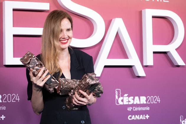 49eme ceremonie des CESAR - Salle de presse Phtocall des laureats. 49th CESAR ceremony awards. Photocall of winners : Justine Triet 302003 2024-02-24 Olympia  Copyright: xIvankaxVoisinx xStarfacex STAR_302003_199