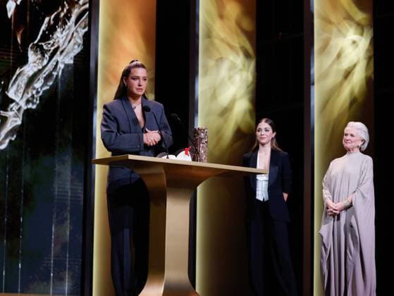 49eme ceremonie des CESAR. Salle. 49th Cesar Ceremony. Stage. 302014 2024-02-24 Paris France Barrault, Marie-Christine; Exarchopoulos, Adele; Isaaz, Alice  Copyright: xRomualdxMeigneuxx xStarfacex STAR_302014_223