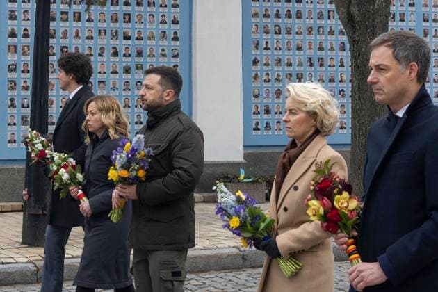 February 24, 2024, Kiev, Ukraine: Western leaders attend a remembrance ceremony to mark the 2nd anniversary of the Russian invasion at the Memory Wall of Fallen Defenders of Ukraine, February 24, 2024 in Kiev, Ukraine. Right to left: Belgian Prime Minister Alexander De Croo, EU Commission President Ursula von der Leyen, Ukrainian President Volodymyr Zelenskyy, Italian Premier Giorgia Meloni, and Canadian Prime Minister Justin Trudeau, Kiev Ukraine - ZUMAp138 20240224_zaa_p138_010 Copyright: xPoolx UkrainianxPresidentiax