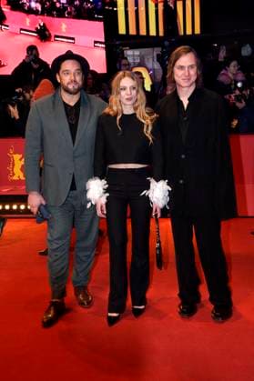 Ronald Zehrfeld, Lilith Stangenberg and Lars Eidinger at the Closing Ceremony with Award Ceremony at the Berlinale 2024 74 Berlin International Film Festival at the Berlinale Palast Berlin, 24 02 2024 Foto:xC.xNiehausx xFuturexImagex preisverleihung_4212