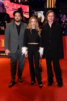 Ronald Zehrfeld, Lilith Stangenberg and Lars Eidinger at the Closing Ceremony with Award Ceremony at the Berlinale 2024 74 Berlin International Film Festival at the Berlinale Palast Berlin, 24 02 2024 Foto:xC.xNiehausx xFuturexImagex preisverleihung_4214