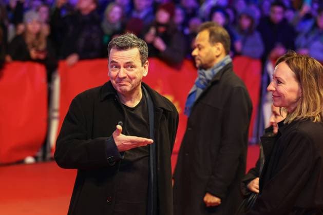 Entertainment Bilder des Tages February 24, 2024, Berlin, Brandenburg, Germany: From 15 to 25 February 2024 the Berlinale 74 film festival takes place in Berlin, Germany. Christian Petzold on the Red Carpet of Berlinale Palast for the Award Ceremony. Berlin Germany - ZUMAt227 20240224_zip_t227_004 Copyright: xMarinaxTakimotox