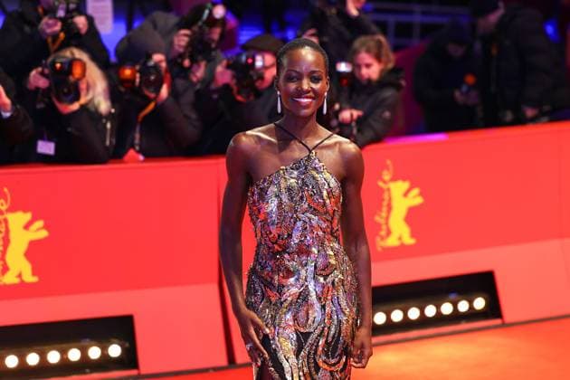 Entertainment Themen der Woche KW08 Entertainment Bilder des Tages February 24, 2024, Berlin, Brandenburg, Germany: From 15 to 25 February 2024 the Berlinale 74 film festival takes place in Berlin, Germany. Lupita Nyongo on the Red Carpet of Berlinale Palast for the Award Ceremony. Berlin Germany - ZUMAt227 20240224_zip_t227_008 Copyright: xMarinaxTakimotox