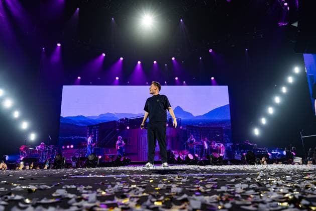 Italian singer Music Concert - Alfa - Non so chi ha creato il mondo ma so che era innamorato Tour Alfa (Andrea De Filippi) Milan Forum Italy Copyright: xAndreaxMunaretto TSCKx xLiveMediax LPM_1249277