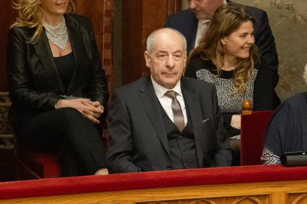 News Themen der Woche KW09 News Bilder des Tages (240226) -- BUDAPEST, Feb. 26, 2024 -- Tamas Sulyok (C) is seen after being elected as Hungary s new president at the Hungarian parliament in Budapest, Hungary, on Feb. 26, 2024. Hungarian lawmakers on Monday elected Tamas Sulyok, head of the Constitutional Court, as the country s new president. (Photo by Xinhua) HUNGARY-BUDAPEST-NEW PRESIDENT AttilaxVolgyi 