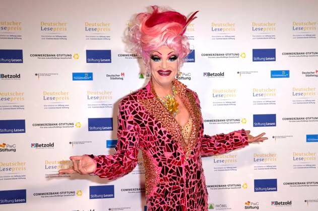 Olivia Jones at the presentation of the German Reading Award 2024 at the Humboldt CarrÃ Berlin, 27 02 2024 Foto:xS.xGabschx xFuturexImagex lesepreis_4203