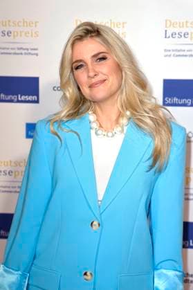 Jennifer Knäble at the presentation of the German Reading Award 2024 at the Humboldt CarrÃ Berlin, 27 02 2024 Foto:xS.xGabschx xFuturexImagex lesepreis_4210