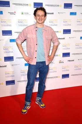 Julian Janssen at the presentation of the German Reading Award 2024 at the Humboldt CarrÃ Berlin, 27 02 2024 Foto:xS.xGabschx xFuturexImagex lesepreis_4214