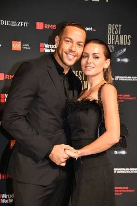 Andrej Mangold und Annika Jungt bei der Gala zur Verleihung der Best Brands Awards am 27.02.2024 im Hotel Bayerischer Hof in Muenchen Best Brands Awards Verleihung 2024 in Muenchen *** Andrej Mangold and Annika Jungt at the Best Brands Awards gala on 27 February 2024 at the Hotel Bayerischer Hof in Munich Best Brands Awards ceremony 2024 in Munich