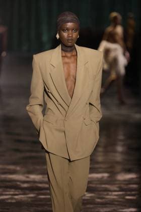 PFW - Saint Laurent Runway A model walks the runway ring the Saint Laurent Womenswear Fall Winter 2024-2025 show as part of Paris Fashion Week on February 27, 2024 in Paris, France. Photo by Jerome DominÃ ABACAPRESS.COM  Copyright: xDominexJerome ABACAx