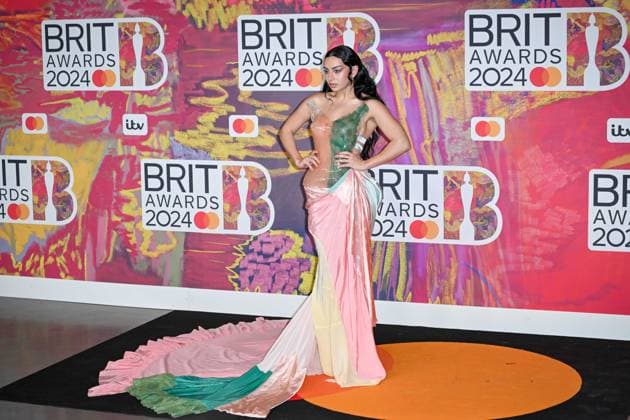Celebrities arrive at the BRIT Awards 2024 at The O2 Arena in London Featuring: Charli XCX Where: London, United Kingdom When: 02 Mar 2024 Credit: Cover Images EDITORIAL USE ONLY. NOT FOR USE BY NEWSPAPERS BASED IN THE UK. Copyright: xx 53529161