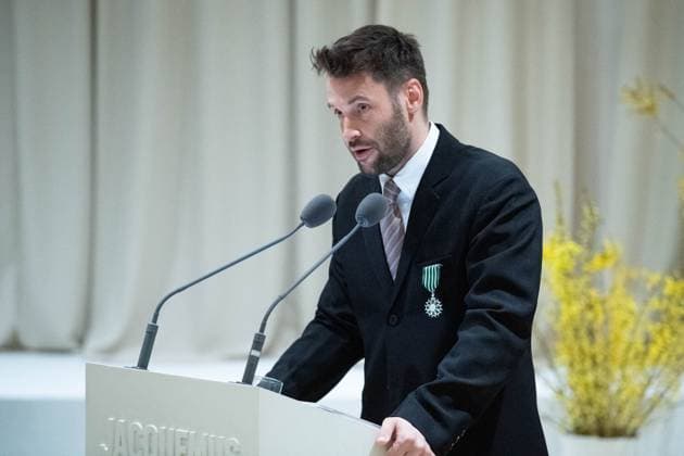 PFW Simon Jacquemus Medal Ceremony Simon Jacquemus attending the Simon Jacquemus Chevalier de l ordre des Arts et des Lettres Medal Ceremony as part of Paris Fashion Week in Paris, France on March 02, 2024. Photo by Aurore Marechal ABACAPRESS.COM Paris France  Copyright: xMarechalxAurore ABACAx