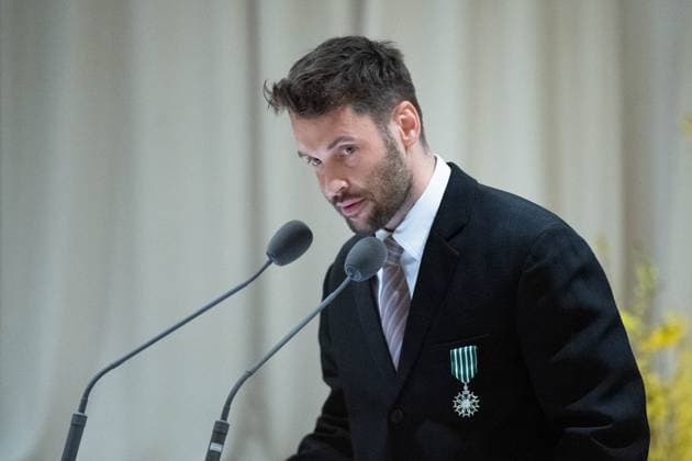 PFW Simon Jacquemus Medal Ceremony Simon Jacquemus attending the Simon Jacquemus Chevalier de l ordre des Arts et des Lettres Medal Ceremony as part of Paris Fashion Week in Paris, France on March 02, 2024. Photo by Aurore Marechal ABACAPRESS.COM Paris France  Copyright: xMarechalxAurore ABACAx