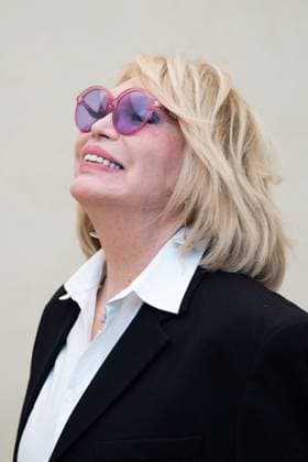 PFW Simon Jacquemus Medal Photocall Amanda Lear attending the Simon Jacquemus Chevalier de l ordre des Arts et des Lettres Medal Ceremony as part of Paris Fashion Week in Paris, France on March 02, 2024. Photo by Aurore Marechal ABACAPRESS.COM Paris France  Copyright: xMarechalxAurore ABACAx