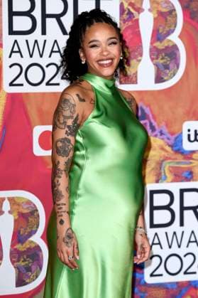 Yinka Bokinni at the presentation of the 44 BRIT Awards 2023 at the O2 Arena London, 02 03 2024 Foto:xS.xVasx xFuturexImagex brit_awards_4356