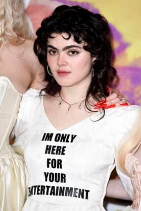 Abigail Morris from The Last Dinner Party at the presentation of the 44 BRIT Awards 2023 at the O2 Arena London, 02 03 2024 Foto:xS.xVasx xFuturexImagex brit_awards_4426