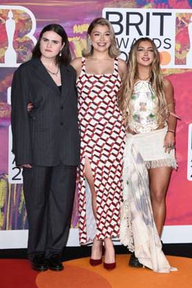 Venbee, Caity Baser and Charlotte Plank at the 44 BRIT Awards 2023 at the O2 Arena London, 02 03 2024 Foto:xS.xVasx xFuturexImagex brit_awards_4467