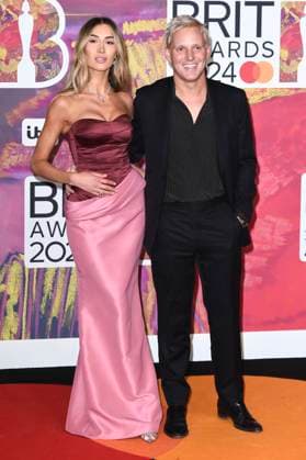 Sophie Habboo and Jamie Laing at the 44 BRIT Awards 2023 at the O2 Arena London, 02 03 2024 Foto:xS.xVasx xFuturexImagex brit_awards_4491