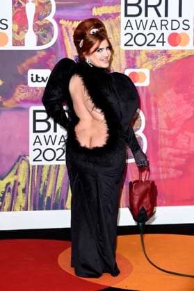 CMAT at the presentation of the 44 BRIT Awards 2023 at the O2 Arena London, 02 03 2024 Foto:xS.xVasx xFuturexImagex brit_awards_4531