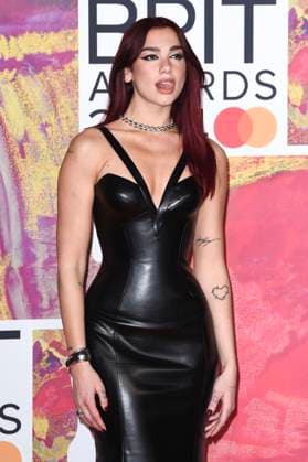 Dua Lipa at the 44 BRIT Awards 2023 at the O2 Arena London, 02 03 2024 Foto:xS.xVasx xFuturexImagex brit_awards_4569