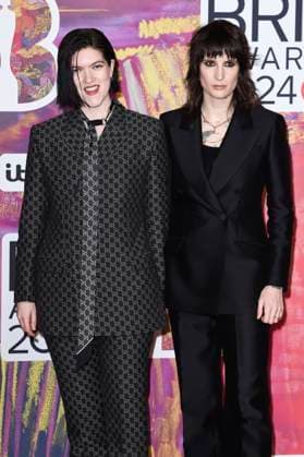 Romy Madley Croft with companion at the presentation of the 44 BRIT Awards 2023 at the O2 Arena London, 02 03 2024 Foto:xS.xVasx xFuturexImagex brit_awards_4606