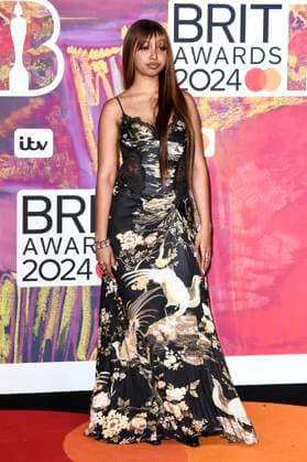 Pink Pantheress at the presentation of the 44 BRIT Awards 2023 at the O2 Arena London, 02 03 2024 Foto:xS.xVasx xFuturexImagex brit_awards_4608