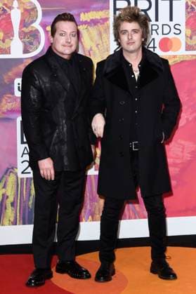 Tre Cool, Billie Joe Armstrong from Green Day at the 44 BRIT Awards 2023 at the O2 Arena London, 02 03 2024 Foto:xS.xVasx xFuturexImagex brit_awards_4686