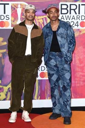 Harley Alexander Sule, Jordan Stephens from Rizzle Kicks at the 44 BRIT Awards 2023 at the O2 Arena London, 02 03 2024 Foto:xS.xVasx xFuturexImagex brit_awards_4694