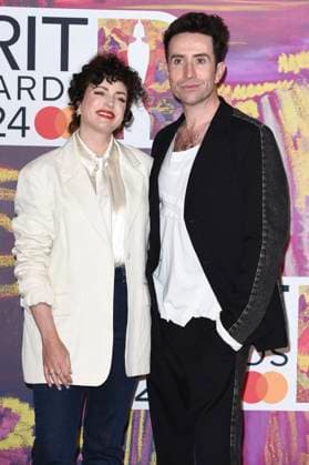Annie Mac and Nick Grimshaw at the 44 BRIT Awards 2023 at the O2 Arena London, 02 03 2024 Foto:xS.xVasx xFuturexImagex brit_awards_4792
