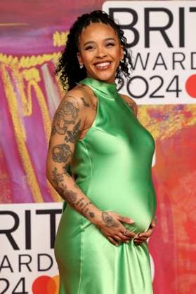 Yinka Bokinni at the presentation of the 44 BRIT Awards 2023 at the O2 Arena London, 02 03 2024 Foto:xD.xJonesx xFuturexImagex brit_awards_4021