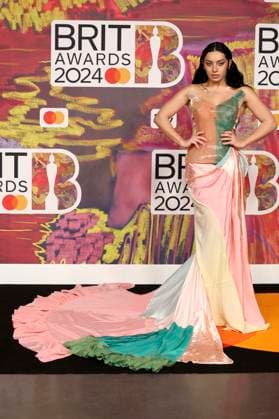 Charlie XCX at the presentation of the 44 BRIT Awards 2023 at the O2 Arena London, 02 03 2024 Foto:xD.xJonesx xFuturexImagex brit_awards_4111