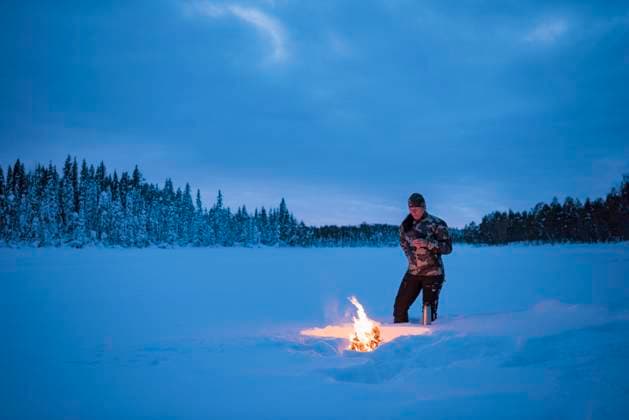 Woman camping at winter , model released Copyright: xJohnerxImagesx , johner2337486.jpg 