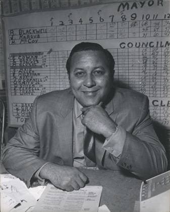 November 6, 1969, Michigan, USA: Robert Blackwell won his campaign for mayor of Highland Park, Michigan. He was the first Black mayor in the United States. Michigan USA - ZUMAf31_ 19691106_zaf_f31_001 Copyright: xEdxHaunx
