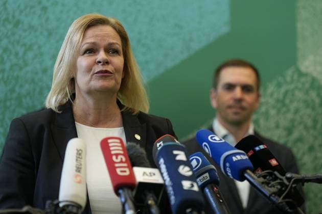 100 days before the kick-off of UEFA EURO 2024 100 days before the kick-off of UEFA EURO 2024 Sports and Interior Minister Nancy Faeser invites you to a countdown event at the Federal Ministry of the Interior and for Home Affairs With DFB Sports Director Rudi Völler, Tournament Director of UEFA EURO 2024 Philipp Lahm and Tournament Ambassador Celia äaöic Berlin Berlin GER