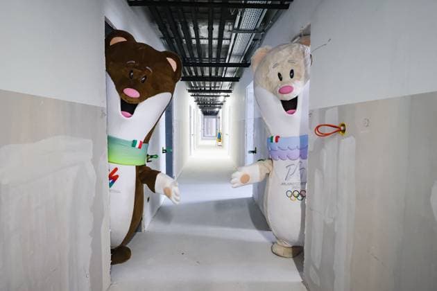 Bilder des Jahres 2024, News 03 März News Themen der Woche KW10 News Bilder des Tages Milan, The completion ceremony of the Olympic Village structures for the XXV Milan Cortina 2026 Olympic and Paralympic Winter Games at the former Porta Romana airport. In the photo: The mascots  Copyright: xAlessandroxBremecx xipa-agency.nx xx IPA_Agency_IPA44076501