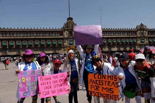 March 8, 2024, Mexico City, Mexico: Women hold placards while take part during International Women s Day demonstration to protest agains femicides. hundreds of women join protests around the world to commemorate International Women Day. on March 8, 2024 in Mexico City, Mexico Mexico City Mexico - ZUMAe321 20240308_zia_e321_047 Copyright: xLuisxBarronx
