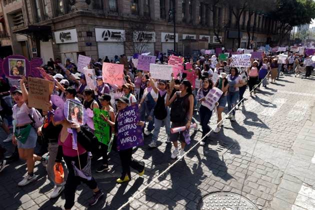 March 8, 2024, Mexico City, Mexico: Women take part during International Women s Day demonstration to protest agains femicides. hundreds of women join protests around the world to commemorate International Women Day. on March 8, 2024 in Mexico City, Mexico Mexico City Mexico - ZUMAe321 20240308_zia_e321_060 Copyright: xLuisxBarronx