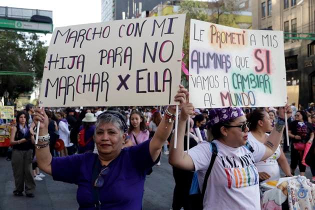 March 8, 2024, Mexico City, Mexico: Women take part during International Women s Day demonstration to protest agains femicides. hundreds of women join protests around the world to commemorate International Women Day. on March 8, 2024 in Mexico City, Mexico Mexico City Mexico - ZUMAe321 20240308_zia_e321_065 Copyright: xLuisxBarronx