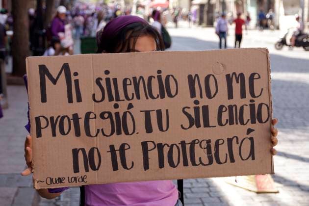 March 8, 2024, Mexico City, Mexico:A womanholds a placard during International Women s Day demonstration to protest agains femicides. hundreds of women join protests around the world to commemorate International Women Day. on March 8, 2024 in Mexico City, Mexico Mexico City Mexico - ZUMAe321 20240308_zia_e321_070 Copyright: xLuisxBarronx