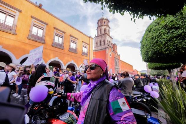 Women s Day demonstration in Queretaro A female motorcyclist poses during a demonstration. Women from Querétaro Mobilized for International Women s Day. The march for 8M in Querétaro concluded in the Plaza de la Constitución where women demanded an end to violence and that their rights be respected. Queretaro Mexico Copyright: xCesarxGomezx xSOPAxImagesx _EGR1519