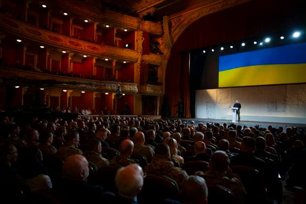 News Bilder des Tages Ukraine, Wolodymyr Selenskyj während Verleihung des Taras Schewtschenko Preises in Kiew March 9, 2024, Kiev, Ukraine: Ukrainian President Volodymyr Zelenskyy delivers remarks during the award ceremony for the 2024 Taras Shevchenko National Prize, March 9, 2024 in Kiev, Ukraine. The award recognizes artists, poets, journalists, composers, and theater figures for their outstanding contribution to the development of Ukrainian culture. Kiev Ukraine - ZUMAp138 20240309_zaa_p138_003 Copyright: xUkrainexPresidency UkrainianxPrex
