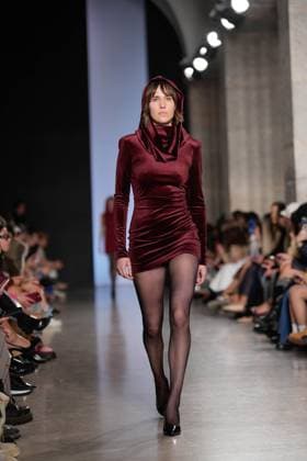 Lisbon Fashion Week in Lisboa, Portugal - 09 Mar 2024 A model walks the runway during the Goncalo Peixoto fashion show at ModaLisboa For Good, Lisbon Fashion Week in Lisboa. Lisbon Portugal Copyright: xBrunoxdexCarvalhox xSOPAxImagesx brunodecarvalho_modalisboaforgood-5174