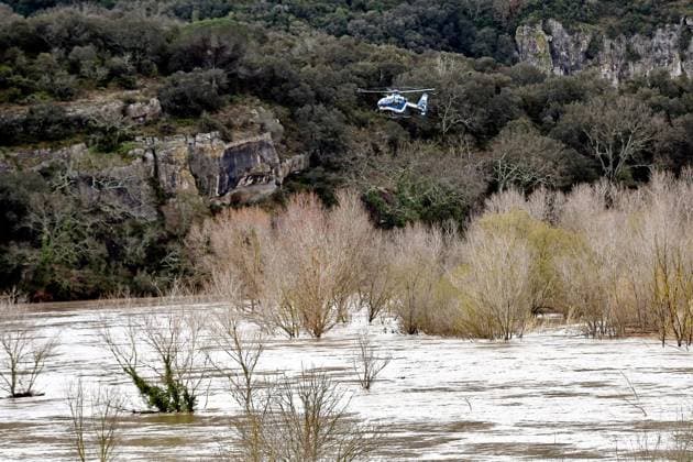 News Themen der Woche KW10 News Bilder des Tages INTEMPERIES DANS LE GARD - SECTEUR DE DIONS PHOTOPQR LE MIDI LIBRE ALEXIS BETHUNE ; ; 10 03 2024 ; INONDATIONS DANS LE GARD RECHERCHE DE 3 PERSONNES A DIONS DISPARUES DANS LA RIVIERE DU GARD Heavy floods in southern France, on march 10th 2024. A father and his 2 sons disappered in the river GARD France  Copyright: xPHOTOPQR LExMIDIxLIBRE MAXPPPxALEXISxBETHUNEx 20240310MDL2984 20240310MDL2981