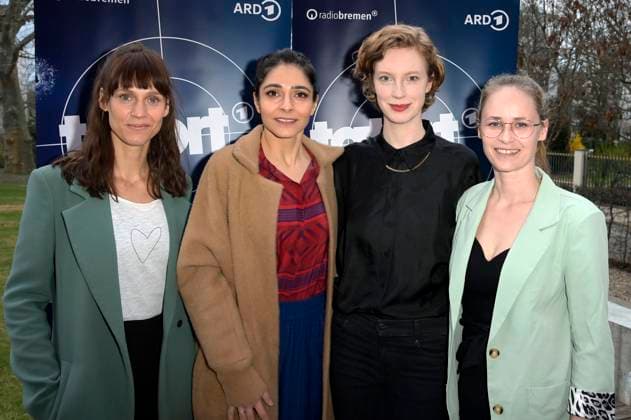 Entertainment Themen der Woche KW11 Entertainment Bilder des Tages Sophie Lutz, Pegah Ferydoni, Luise Wolfram und Inez Björg David bei der Preview des ARD-Krimis Tatort - Angst im Dunkeln in der Vertretung des Landes Bremen beim Bund. Berlin, 11.03.2024 *** Sophie Lutz, Pegah Ferydoni, Luise Wolfram and Inez Björg David at the preview of the ARD crime thriller Tatort Angst im Dunkeln at the Representation of the State of Bremen to the Federal Government in Berlin, 11 03 2024 Foto:xF.xKernx xFuturexImagex tatort_4329