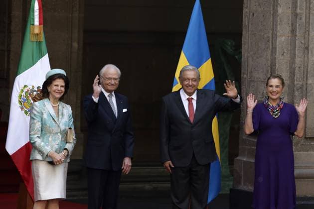 Swedish Queen Silvia, Swedish King Carl XVI Gustaf, Mexico s President Andres Manuel Lopez Obrador and Beatriz GutiÃ rrez Müller attend a welcoming ceremony on the first day of the Swedish State visit to Mexico at the National Palace in Mexico City, Mexico Featuring: Queen Silvia, King Carl XVI Gustaf, Andres Manuel Lopez Obrador, Beatriz GutiÃ rrez Müller Where: Mexico City, Mexico When: 12 Mar 2024 Credit: Luis Barron EyePix INSTARimages EDITORIAL USE ONLY. NOT FOR USE BY NEWSPAPERS BASED IN THE UK. Copyright: xLuisxBarron xEyepixxGroupx 53563392