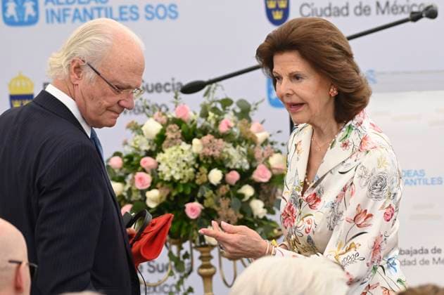 Entertainment Bilder des Tages Swedish Royals Visit Mexico - Day 2 March 13, 2024, Mexico City, Mexico: Swedish Queen Silvia and Swedish King Carl XVI Gustaf during their visit to the SOS Children?s Villages on the second day of the Swedish State visit to Mexico. on March 13, 2024 in Mexico City, Mexico. (Photo by Carlos Tischler Eyepix Group ABACAPRESS.COM) Mexico City Mexico  Copyright: xTischlerxCarlos Eyepix ABACAx
