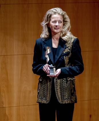 THE HAGUE - Princess Beatrix and Princess Mabel during the presentation of the tenth Prince Friso Engineering Prize at The Hague University of Applied Sciences. The winner of the prize can call himself Engineer of the Year for a year. ANP REMKO DE WAAL netherlands out - belgium out  Copyright: xx x493625602x originalFilename: 493625602.jpg