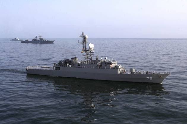 Golf von Oman, Marine-Manöver von China, Russland und Iran March 13, 2024, Undefined, Iran: Iranian, Russian, and Chinese warships conducted the â€oePhoto Ex†exercise and offensive formations in Iran s territorial waters during a joint military drill in southern Iran. The new warships of the Islamic Revolution Guards Corps (IRGC) have participated in a joint naval drill in the Indian Ocean. Naval forces from Iran, Russia, and China have jointly launched the ongoing drill, known as â€oeMarine Security Belt 2024â€Â. Martyr Mahmoudi warship, Martyr Soleimani combat patrol vessel, Martyr Abu Mahdi al-Muhandis warship, Martyr Tavvasoli frigate, and IRGC Navy helicopters are present in the exercise. Undefined Iran - ZUMAi98_ 20240313_zih_i98_012 Copyright: xIranianxArmyxOfficex