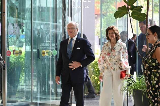 Swedish Royals Visit Mexico - Day 2 March 13, 2024, Mexico City, Mexico: Swedish Queen Silvia and Swedish King Carl XV arriving at the new engineering center of the telecommunications Swedish company Ericsson on the second day of the Swedish State visit to Mexico. on March 13, 2024 in Mexico City, Mexico. (Photo by Carlos Tischler Eyepix Group ABACAPRESS.COM) Mexico City Mexico  Copyright: xTischlerxCarlos Eyepix ABACAx