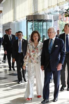 Swedish Royals Visit Mexico - Day 2 March 13, 2024, Mexico City, Mexico: Swedish Queen Silvia and Swedish King Carl XV arriving at the new engineering center of the telecommunications Swedish company Ericsson on the second day of the Swedish State visit to Mexico. on March 13, 2024 in Mexico City, Mexico. (Photo by Carlos Tischler Eyepix Group ABACAPRESS.COM) Mexico City Mexico  Copyright: xTischlerxCarlos Eyepix ABACAx